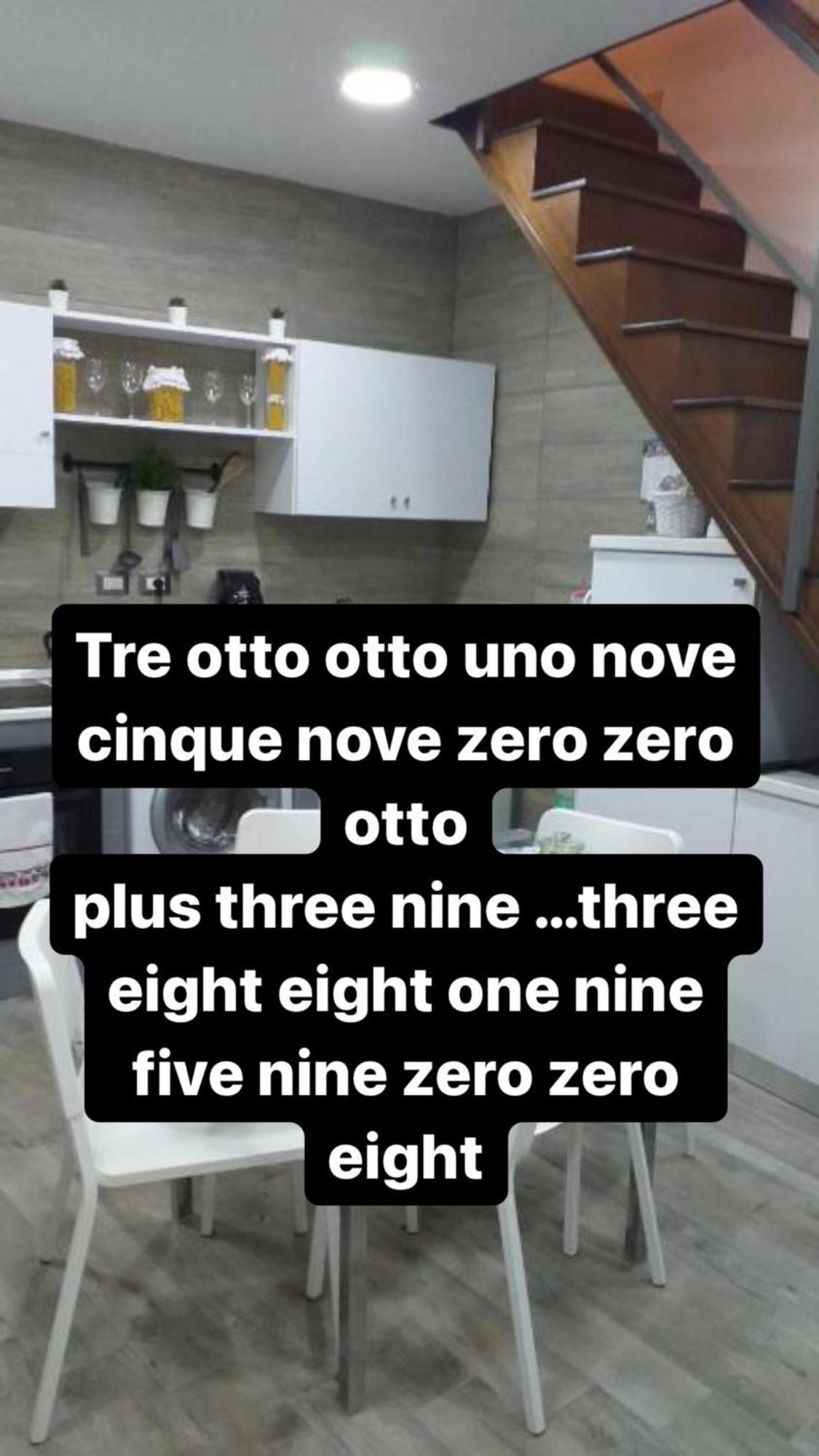 Sasy Jr House Via San Mattia 72 Apartment Naples Luaran gambar