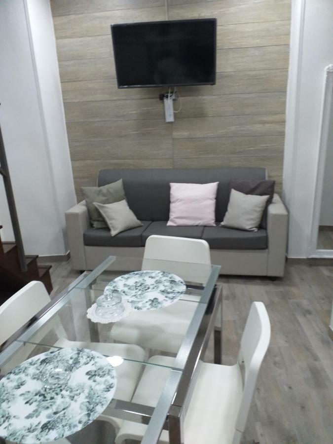 Sasy Jr House Via San Mattia 72 Apartment Naples Luaran gambar