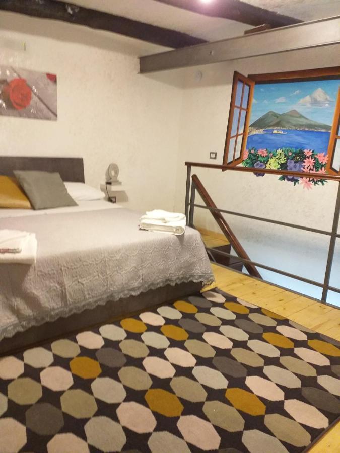 Sasy Jr House Via San Mattia 72 Apartment Naples Luaran gambar